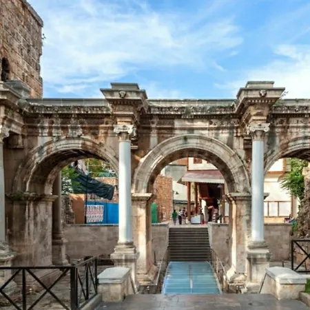 아파트 Antalya'nin Kalbinde Old-town Ve Marina Yakini Sik 안탈리아